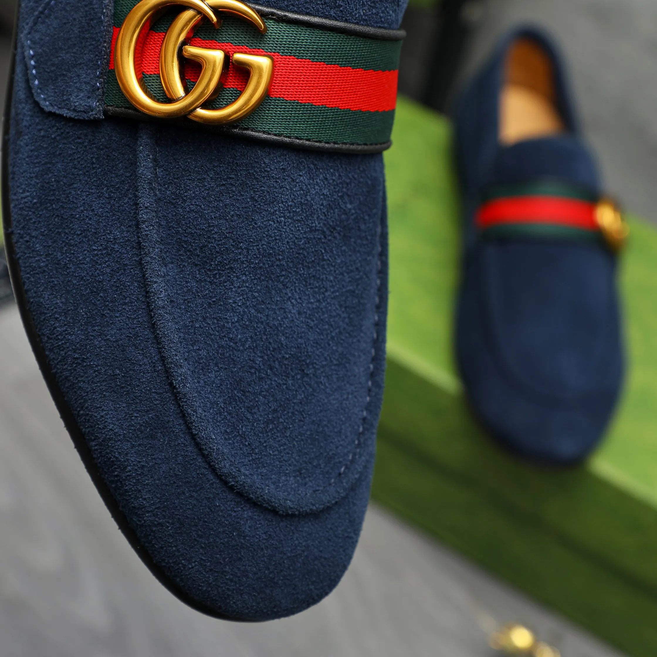 Men's shoes 💰p400 Product trademark: GUCCI "Gucci" business casual leather shoes Regular size: 38-46 (38.45.46 is custom-made and non-returnable) Product material: Selected suede cowhide with webbing upper, cowhide lining, original rubber outsole